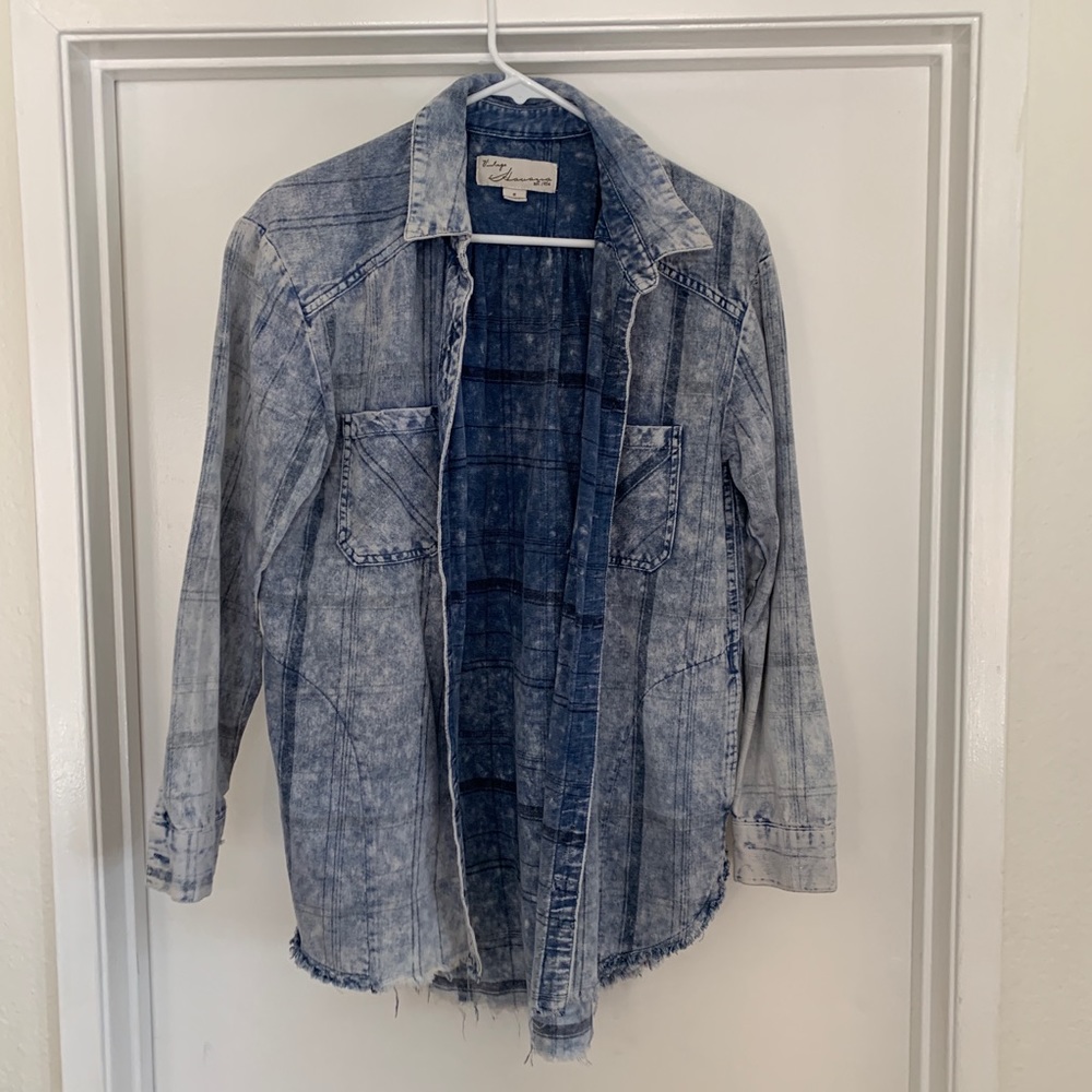 Woman’s Jean shirt